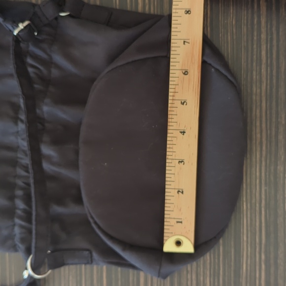 Black bucket style fabric purse - Picture 6 of 9